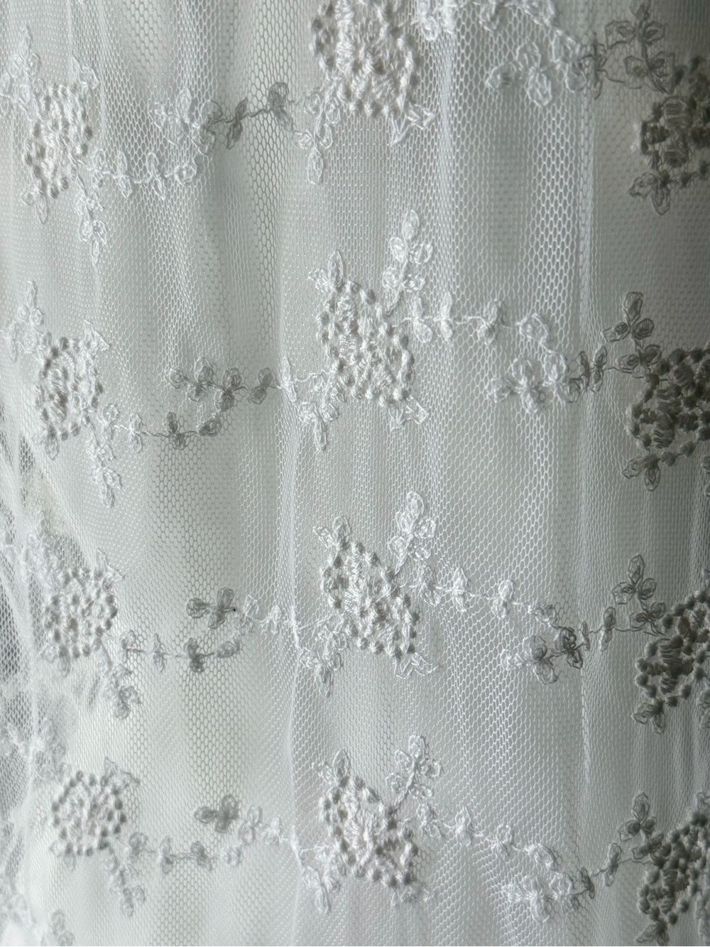 Sheer Ivory Lace Embroidered Flutter-Sleeve Top - Picture 3 of 5